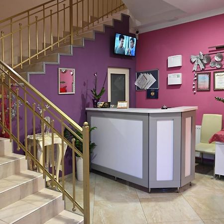 Hotel " Boutique " Oujhorod Extérieur photo
