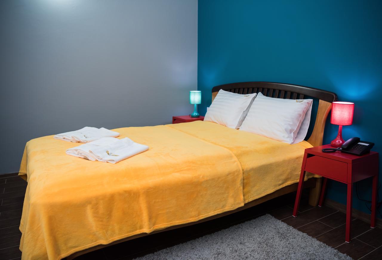 Hotel " Boutique " Oujhorod Extérieur photo