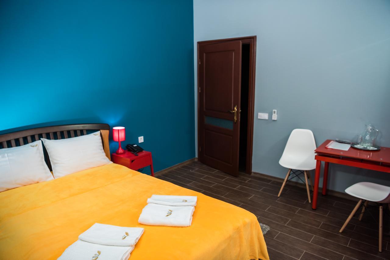 Hotel " Boutique " Oujhorod Extérieur photo