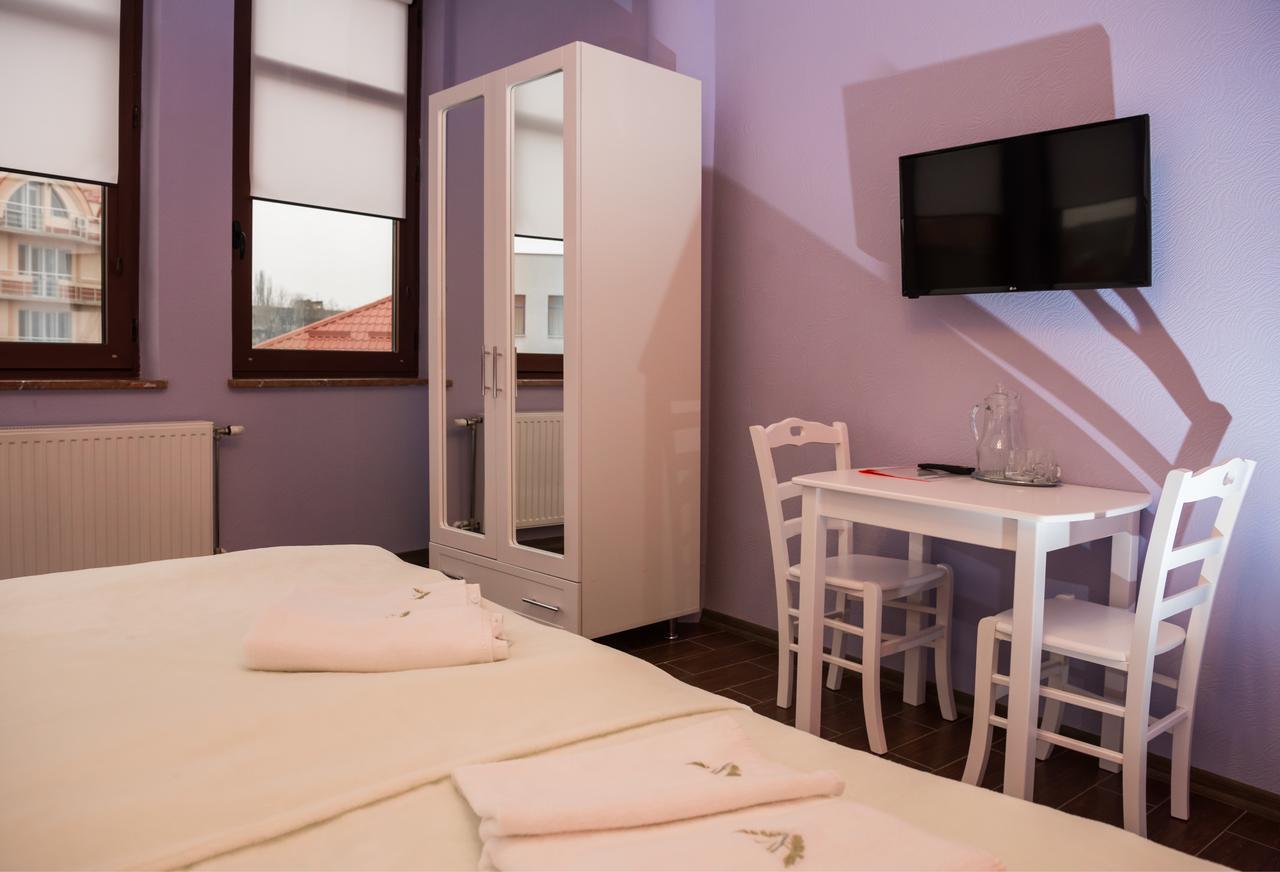 Hotel " Boutique " Oujhorod Extérieur photo