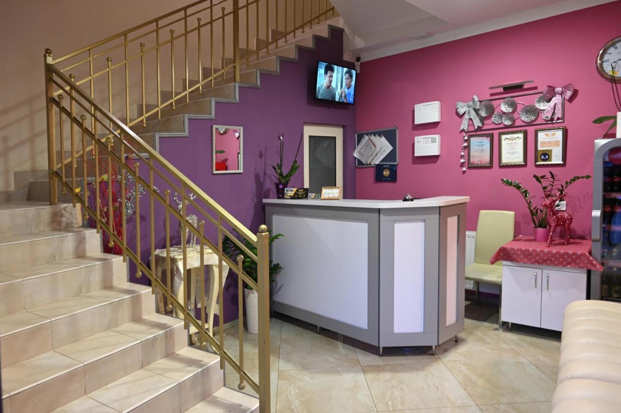 Hotel " Boutique " Oujhorod Extérieur photo